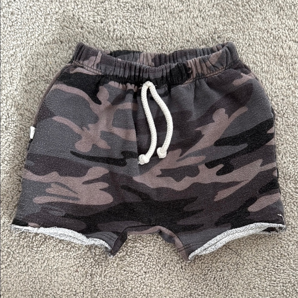 childhoods clothing camo shorts 5t